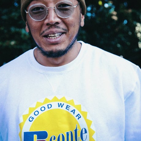 RC-057 / Rconte×Russellathletic sweatshirt