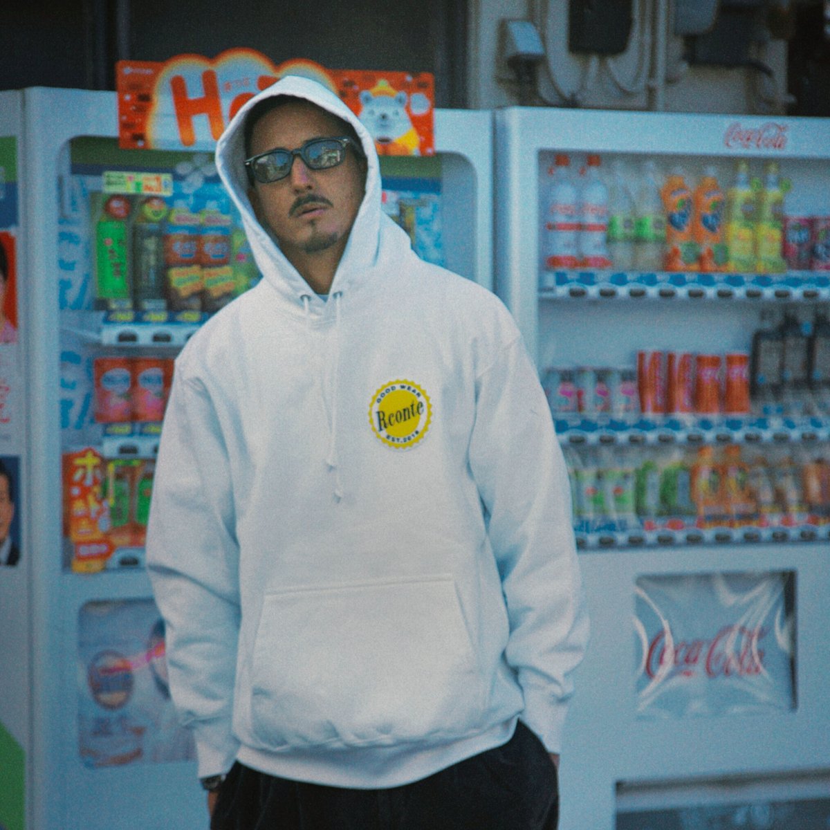 アールカンテ　Rconte BOX Logo Hoodi 期間限定値下げ アールカンテRconte BOX Logo Hoodi