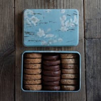 thank you sold out!～クッキー缶 「睡蓮」シトロン | ease online