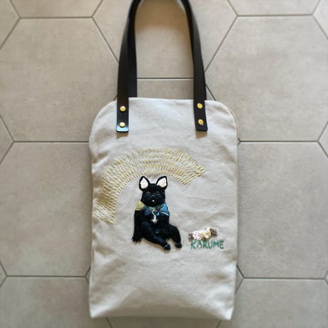 【受注制作品】セミオーダー刺繍バッグ　愛犬　愛猫　愛ペット　　ショルダーバッグ