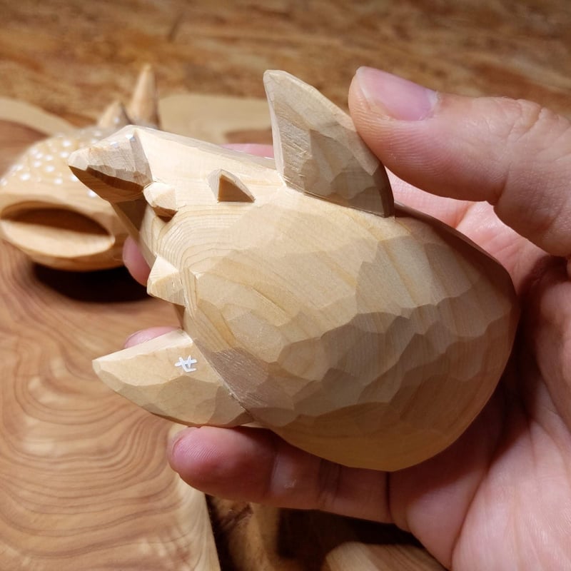 木彫りのジンベイザメ（大） | 川崎 誠二 online shop