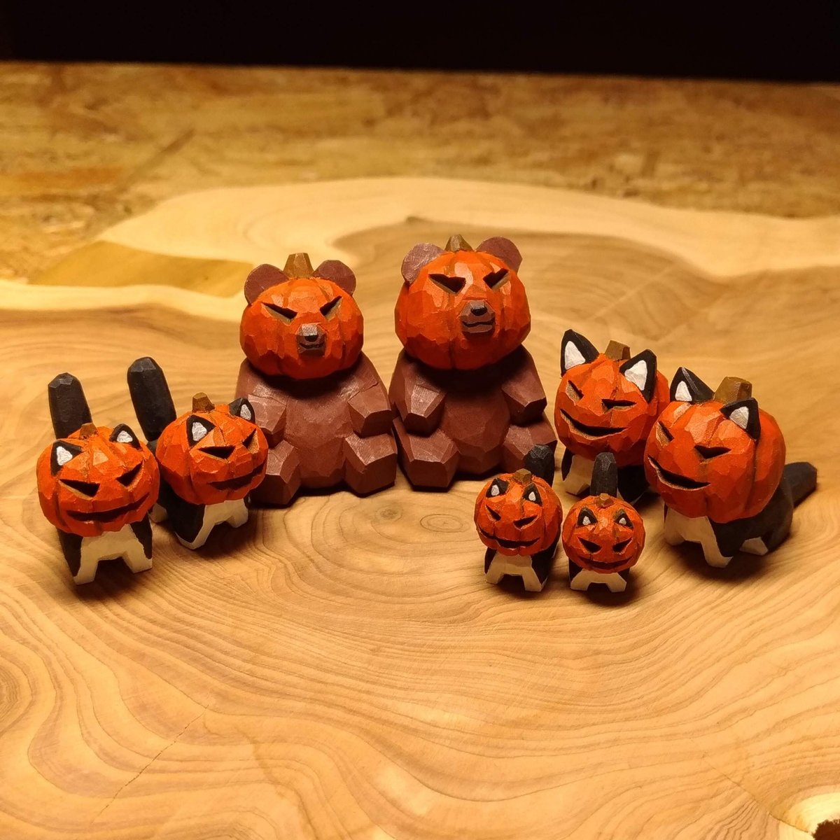 handmade ❁⃘*.゜ ジャック・オ・ランタンと悪魔にゃんこの猫ピアス