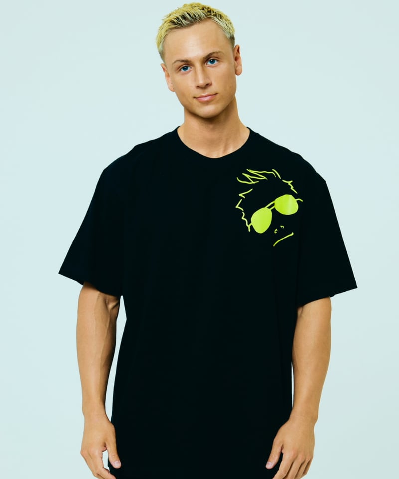 YAN Front Signature Tee - Black | destar.shop