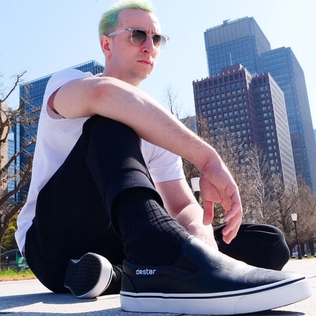 slip-on BLACK
