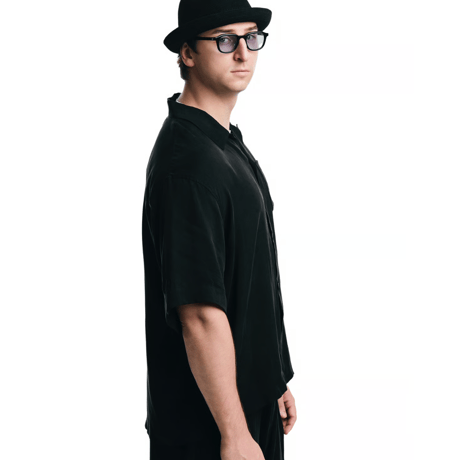 DƎSTⱯR Shirt Black