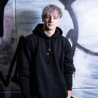 Classic Pullover hoodie YAN ver. (BLACK)