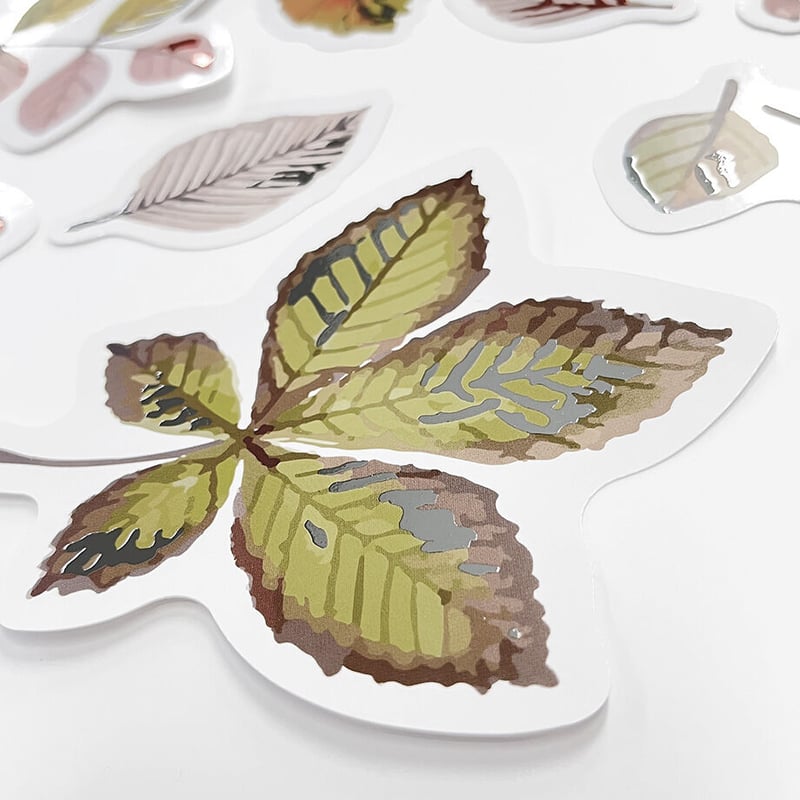 静電気でくっつく! ウォールステッカー 秋の落ち葉 | ICHIKUDO STORE