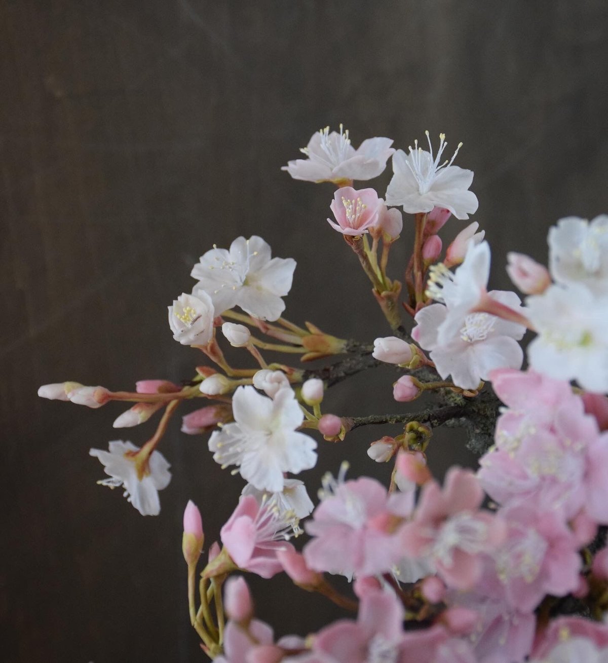 花台　山桜　菊菱彫刻　木工房JIN(手作り一点物) 花台 山桜 菊菱彫刻 木工房JIN(手作り一点物)