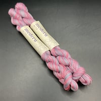 mederu刺し子糸　8019