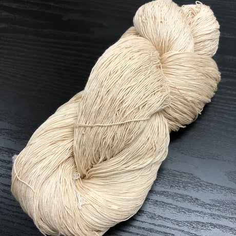 スーピマコーマ糸 生成り糸150g