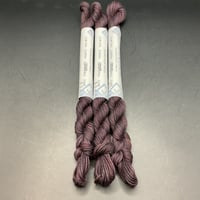 津軽こぎん糸　8042