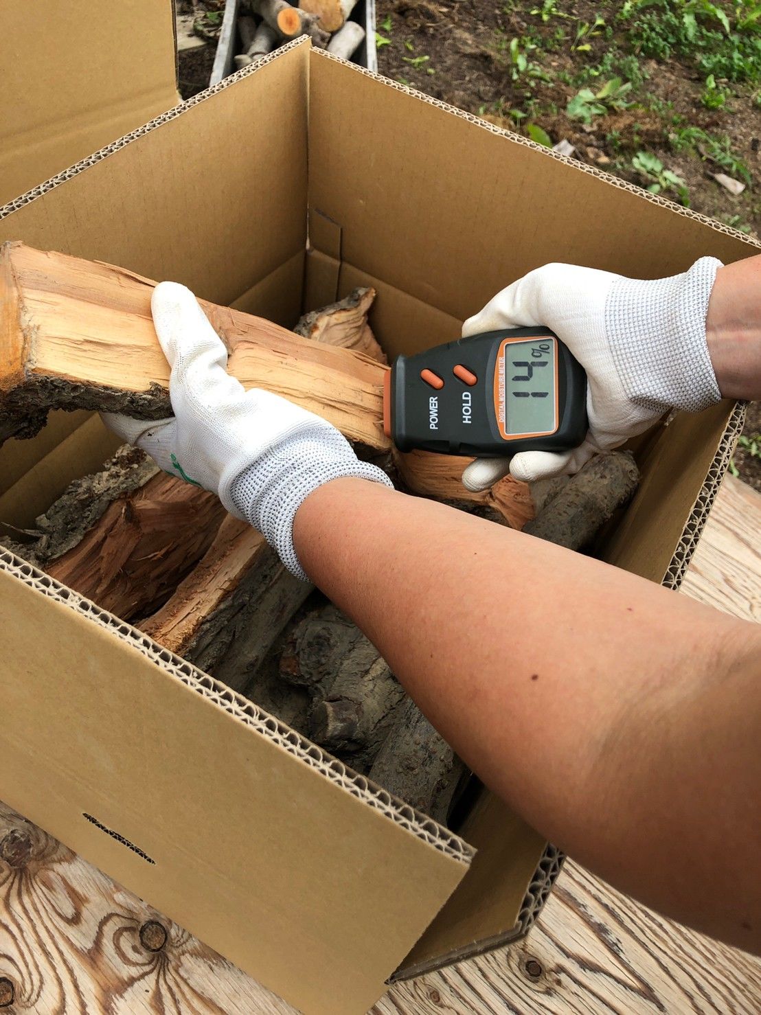 りんごの薪10kg 長野県産 (約40cm) 一箱 薪ストーブ・焚き火・BBQに