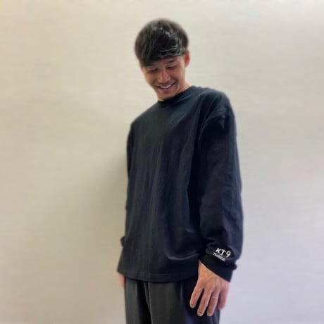 KT9×THREE long sleeve(Black)