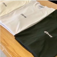 1st Tshirt.(off white)