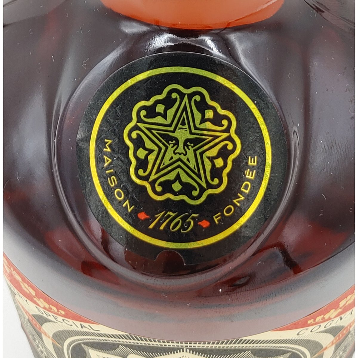 ヘネシーV.S リミテッドエディション Hennessy V.S LIMITED EDITIO
