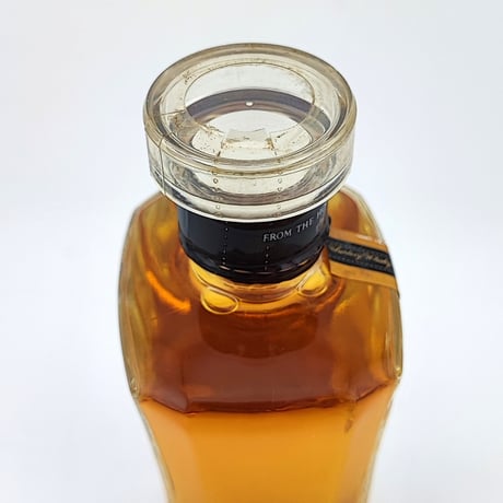 サントリーウイスキー クレスト 12年　Suntory Whisky CREST AGED 12 YEARS