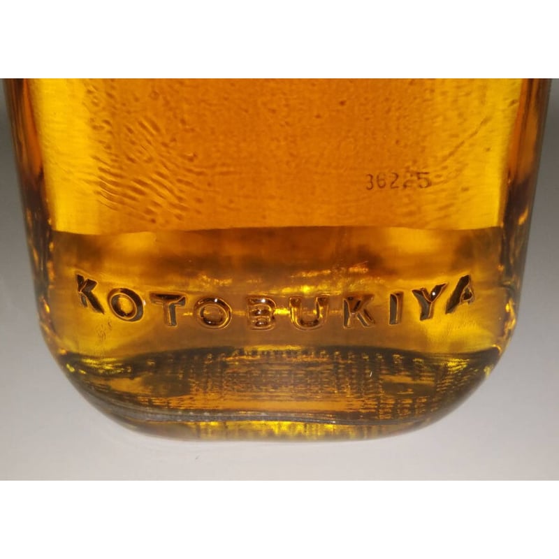 デルクス トリス TORYS De Luxe WHISKY KOTOBUKIYA | ノスタル