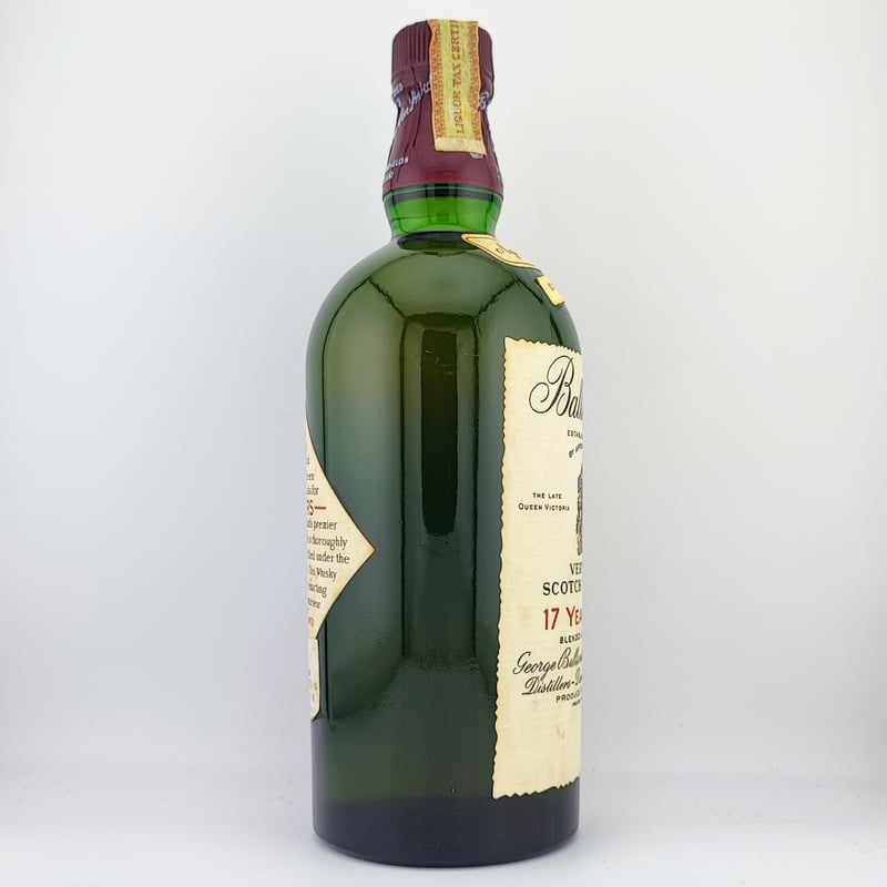 特級 バランタイン 17年 赤青 旗 紋章 Ballantine's 17years old 特級 バランタイン 17年 赤青 旗 紋章 Ballantine's 17years old