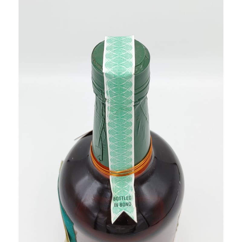 HENRY McKENNA SINGLE BARREL 10years old Kentuck