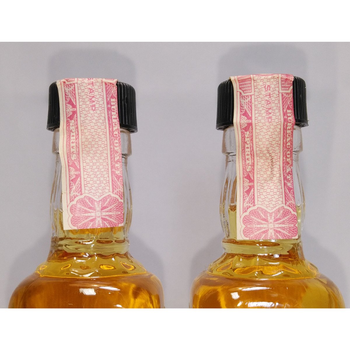 【古酒】ジャックダニエル ブリキ缶ケース、旧ボトル×2本 古酒】ジャックダニエル ブリキ缶ケース、旧ボトル×2本 ウイスキー