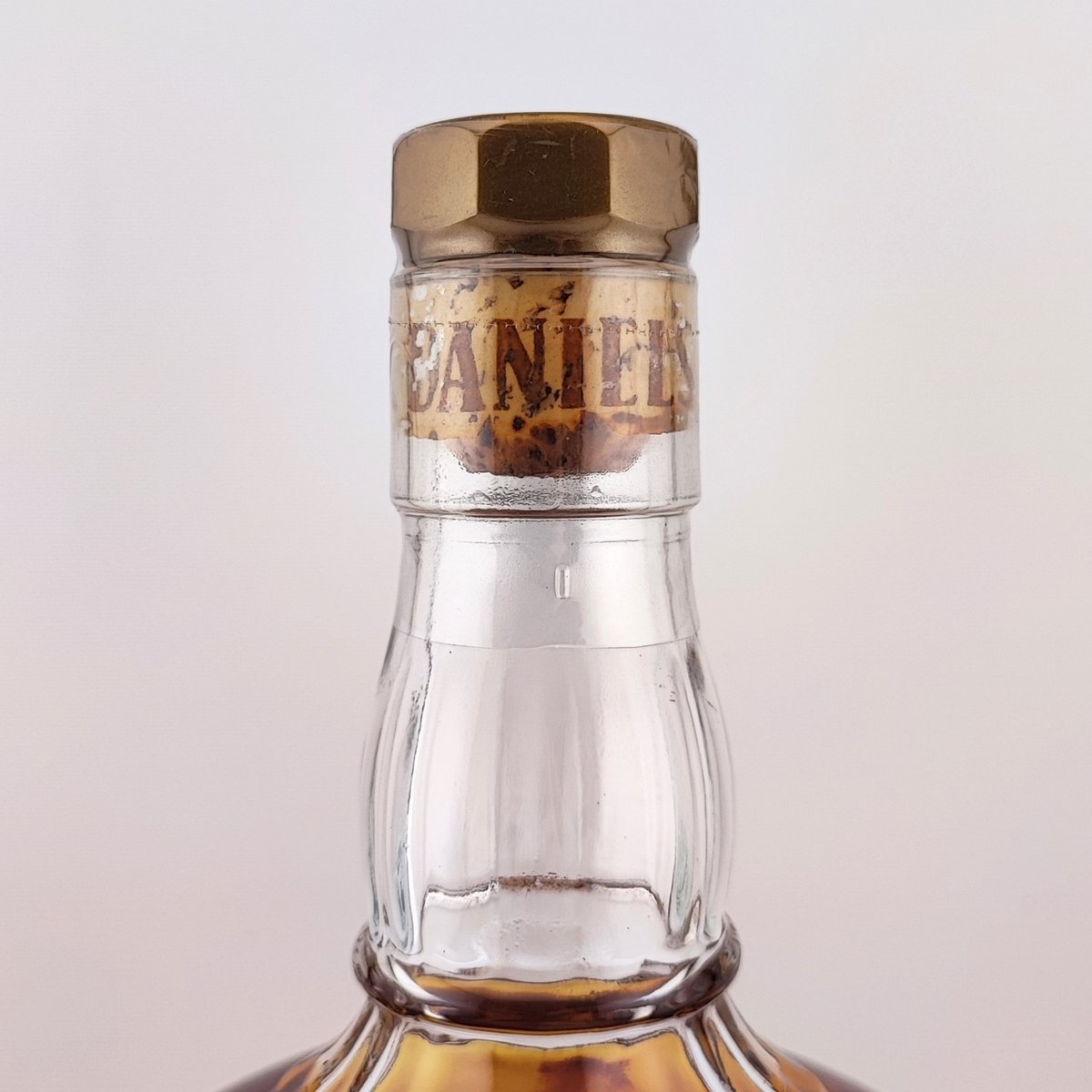ジャックダニエル1914ゴールドメダル　750ml 45度　※箱付き JACK DANIEL'S ジャックダニエル ゴールドメダル 1914 750ml 45% 箱