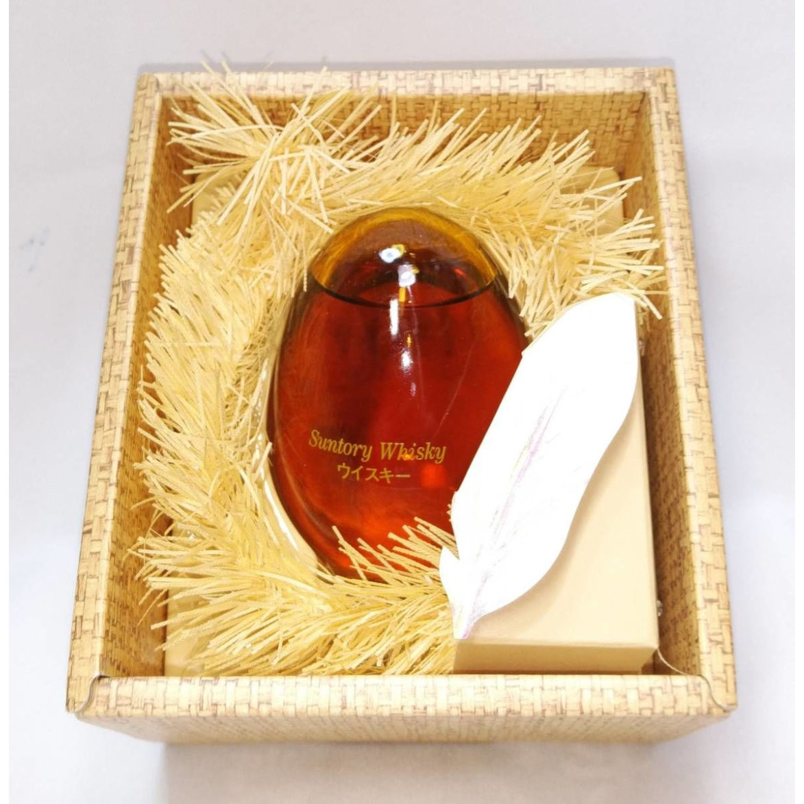 サントリーウイスキー リザーブ 〈タマゴ型ボトル〉 Suntory Whisky