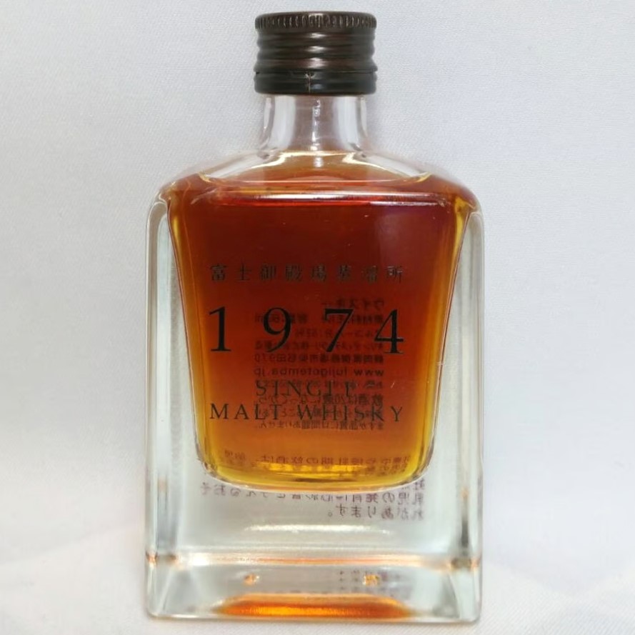 富士御殿場蒸溜所1974‐2004 シングルモルトウイスキー 富士御殿場蒸溜所1974‐2004 シングルモルトウイスキー