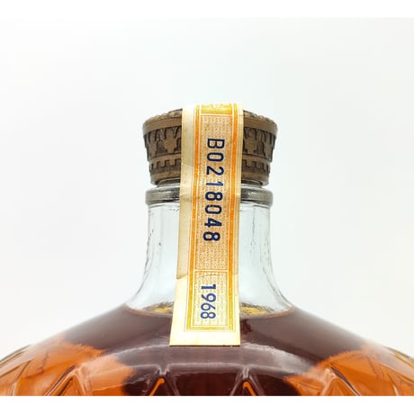 クラウンローヤル 1968　Seagram's Crown Royal 10-30years old De Luxe 1968 Canadian Whisky