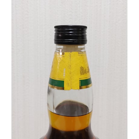 フォアローゼズ イエロー（フォアローゼス 黄）　Four Roses KENTUCKY STRAIGHT BOURBON WHISKEY