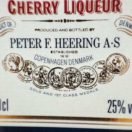 ヒーリング チェリー リキュール　HEERING Original CHERRY LIQUEUR