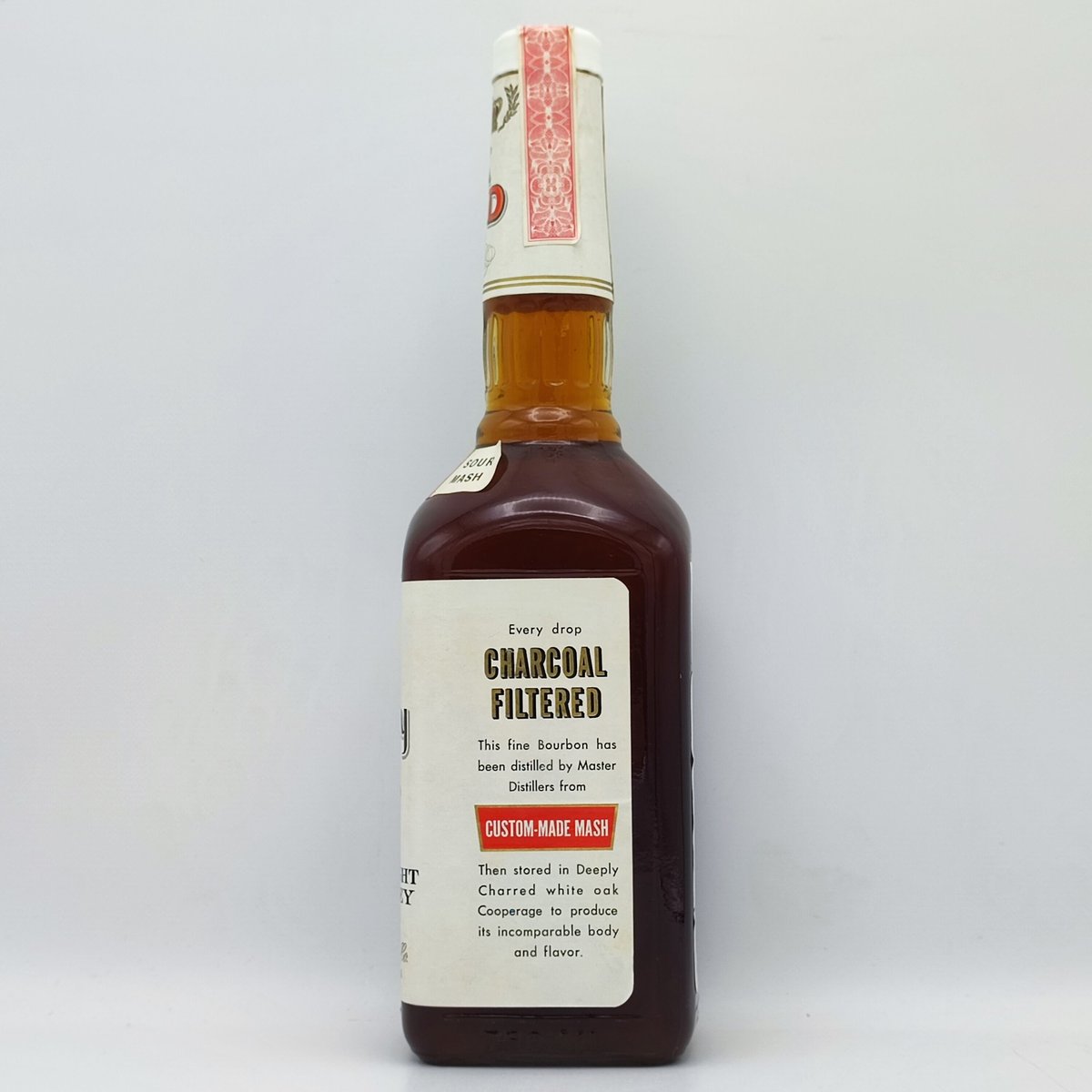 ケンタッキー デラックス 8年・バーボンウイスキー・オールドボトル 楽天市場】ケンタッキー デラックス 8年 750ml バーボン