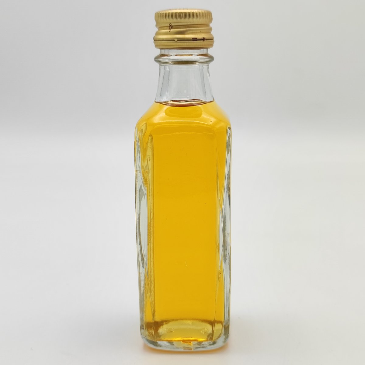 ニッカウヰスキー ハイ ニッカ デラックス Hi NIKKA DELUXE WHISKY MI