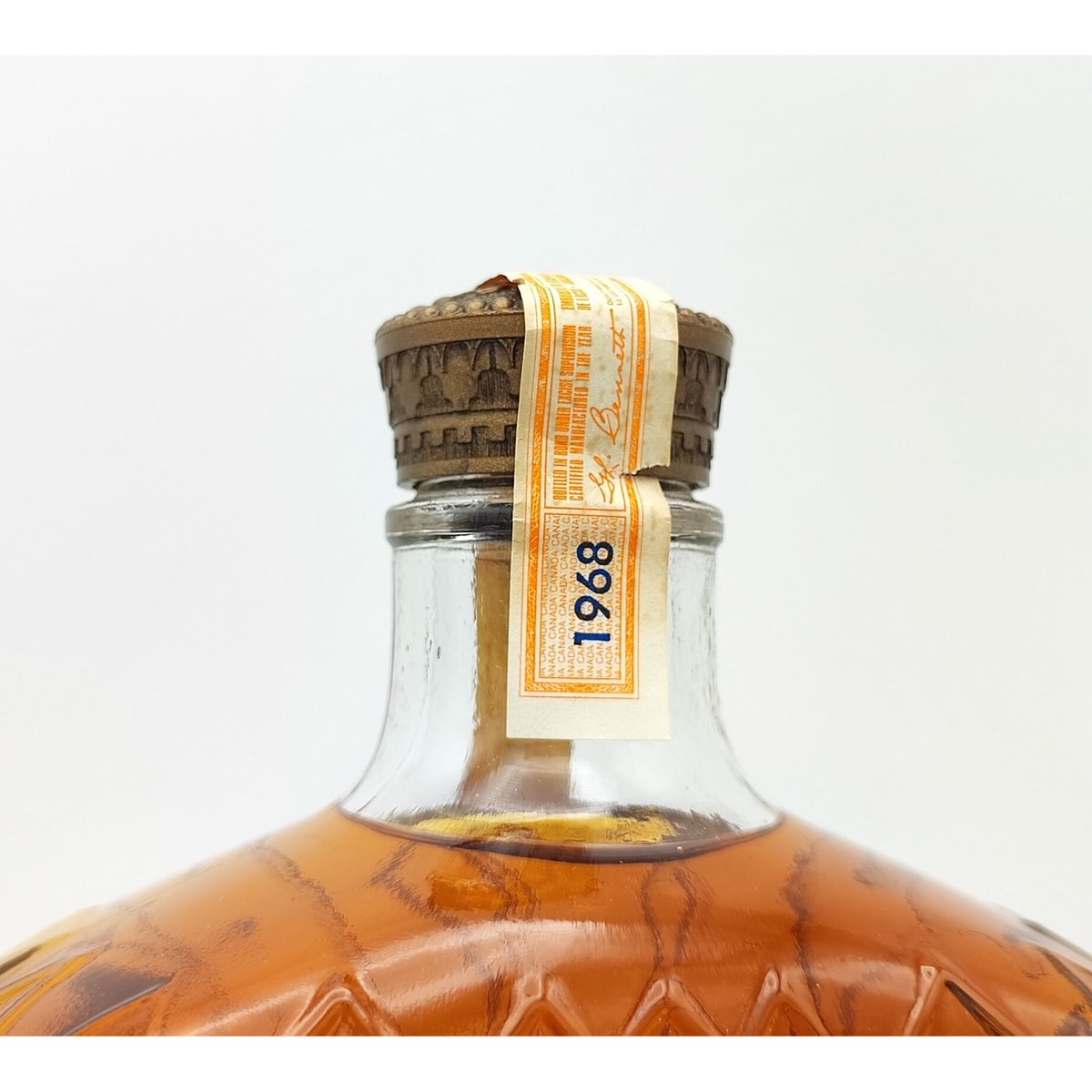 シーグラムス クラウンロイヤル 1963年紙封 Fifth VINTAGE 1963 SEAGRAM'S CROWN ROYAL CANADIAN WHISKY QUART