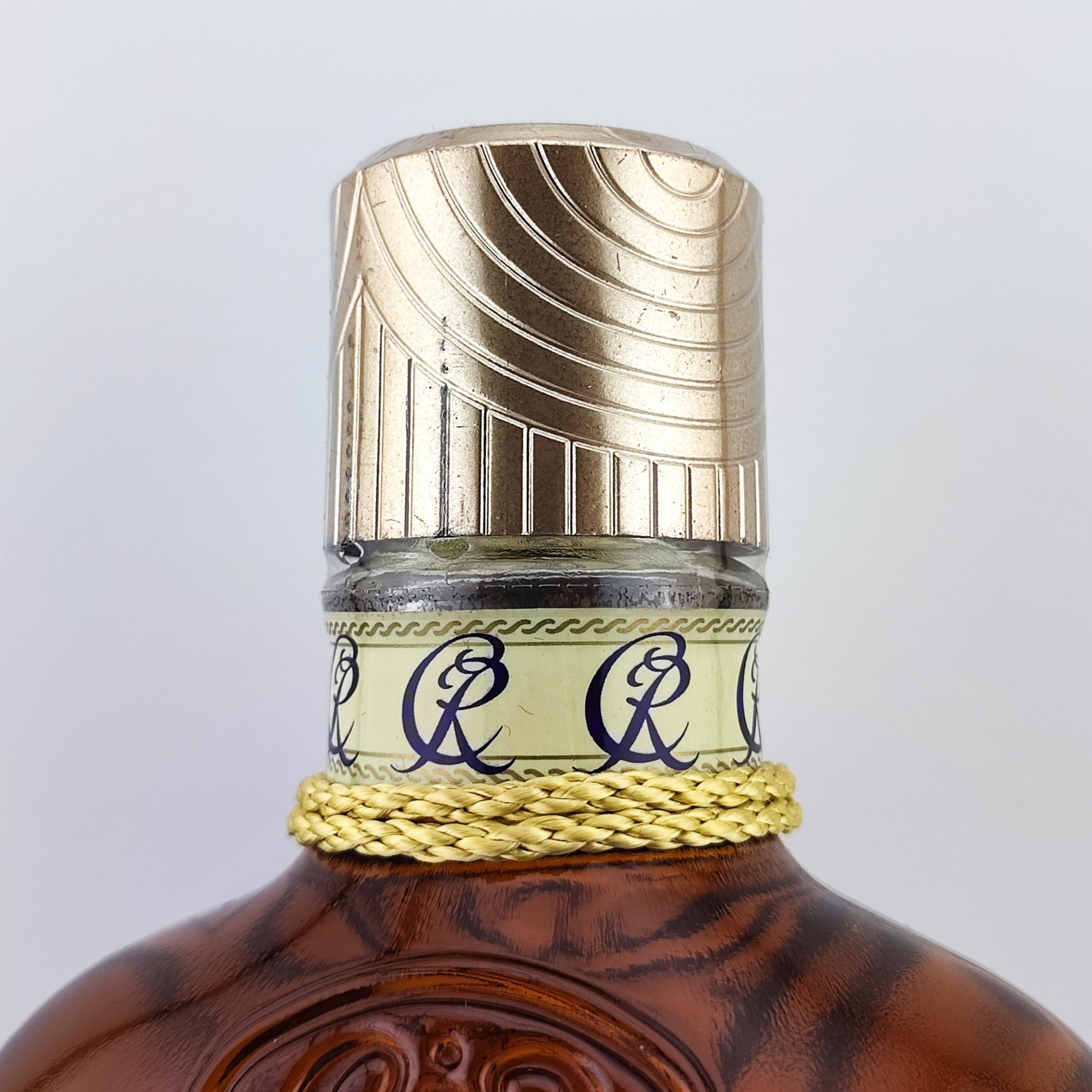 クラウンローヤル リミテッドエディション　古酒ウイスキー クラウンローヤル スペシャルエディション Crown Royal SPECIAL EDITIO
