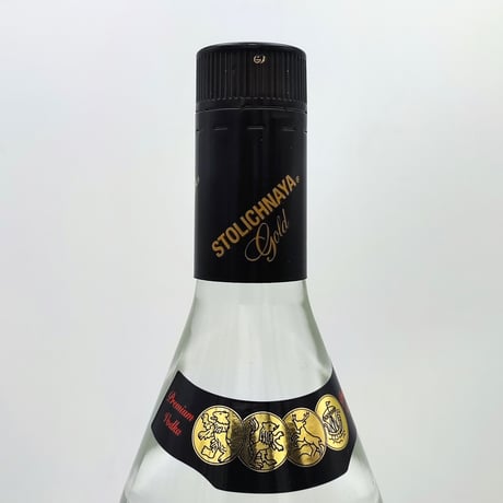 ストリチナヤ ゴールド スーパー プレミアム ウォッカ　STOLICHNAYA Gold Super premium vodka