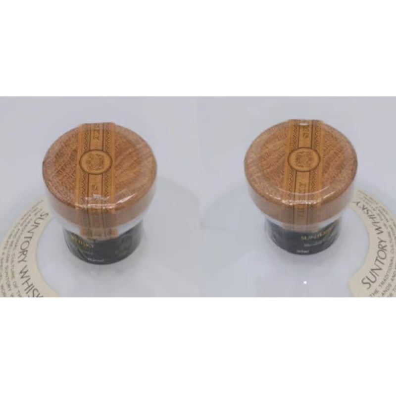 特級 SUNTORY ROYAL in the ''Bingata'' Bottle Okin