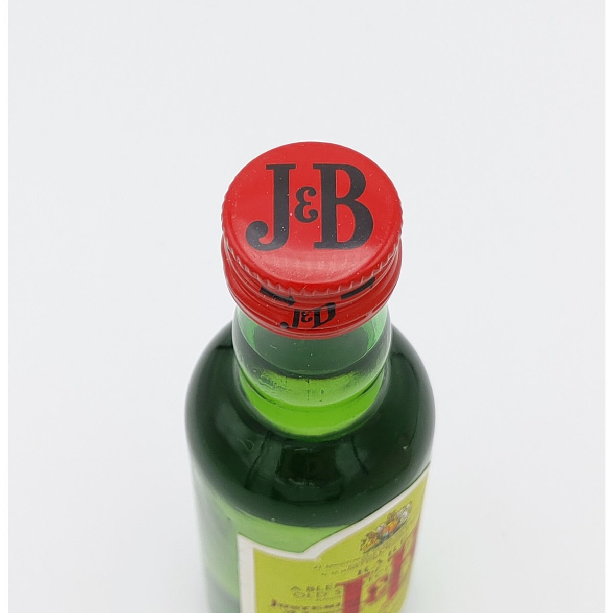 J&B RARE A BLEND OF THE PUREST OLD SCOTCH WHISK