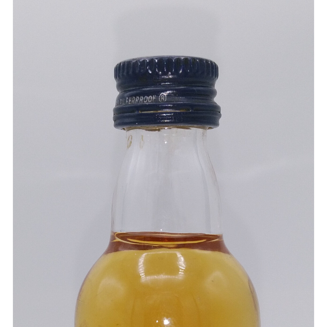 ジョンベッグ ブルーキャップ　特級　ミニボトル付き　2本セット　ウイスキー古酒 ジョンベッグ ブルーキャップ John Begg Blue Cap OLD SCOTCH WH