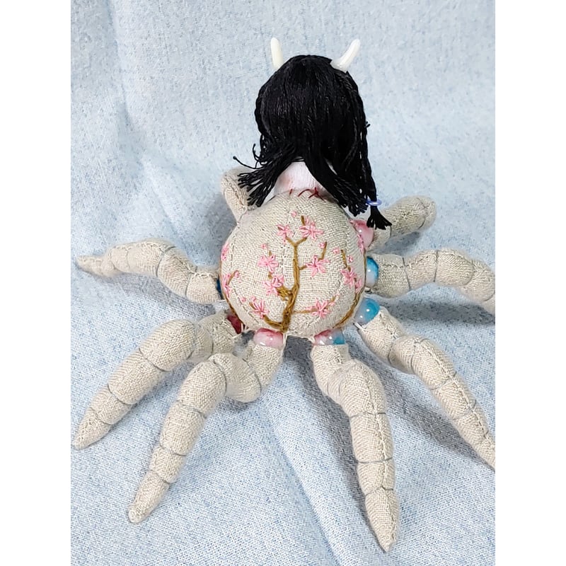 絡新婦（女郎蜘蛛） 妖怪 | 魚水屋