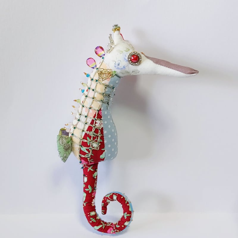 タツノオトシゴ 本日は令和6年6月6日！ 数字が揃っていて珍しい！ということで