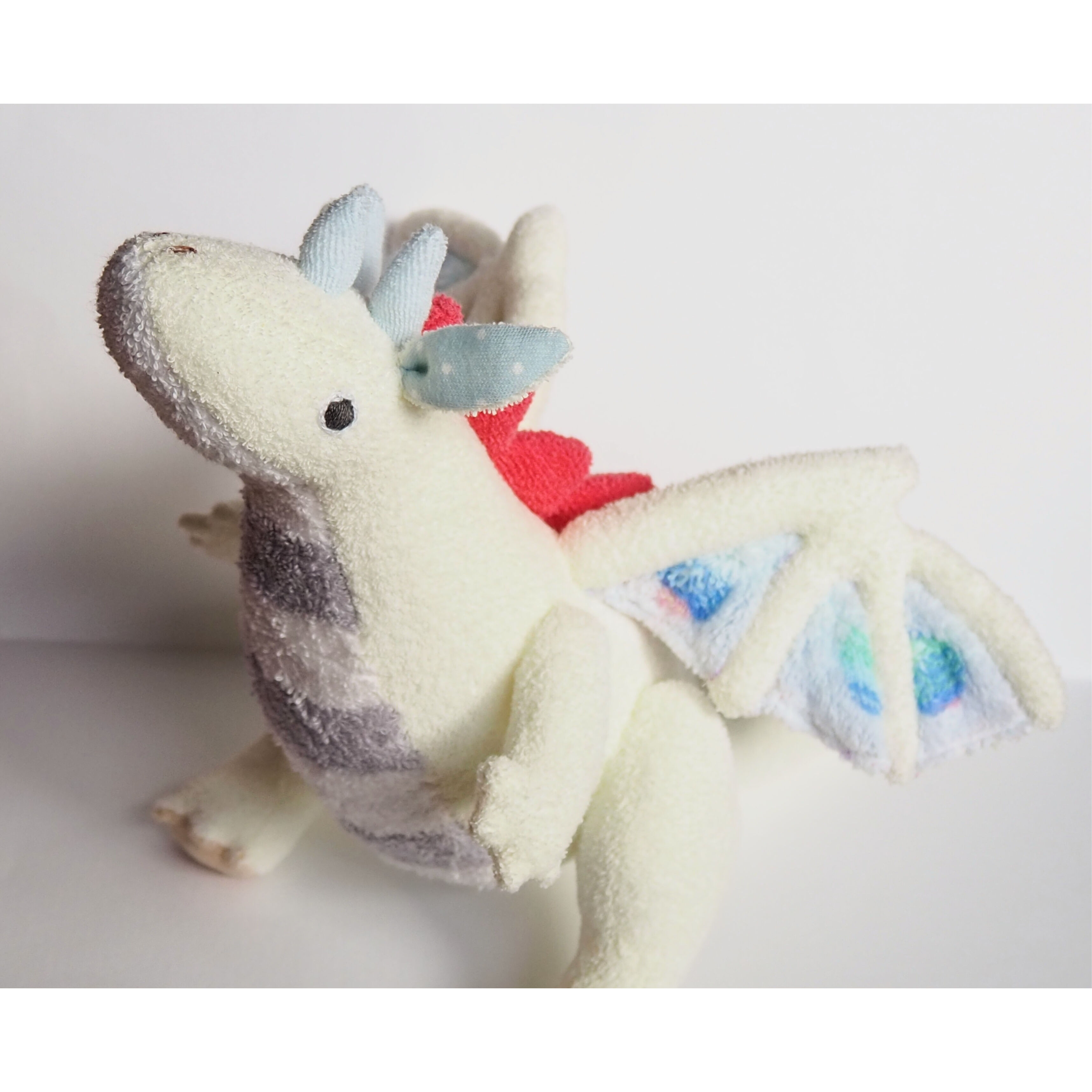 タオルのドラゴン ぬいぐるみ | 魚水屋