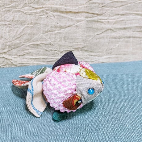 ピンポンパールズ・ピンク　金魚ぬいぐるみ