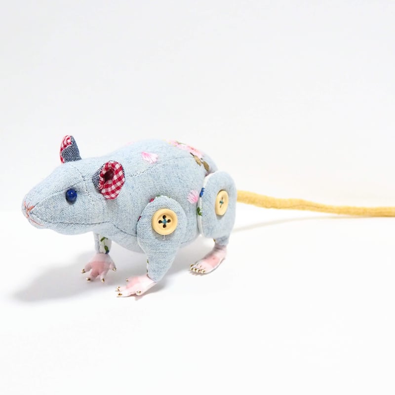 草花ねずみ派生「アーモンド」 ねずみのぬいぐるみ | 魚水屋