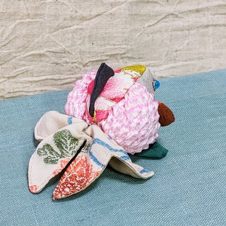 ピンポンパールズ・ピンク　金魚ぬいぐるみ