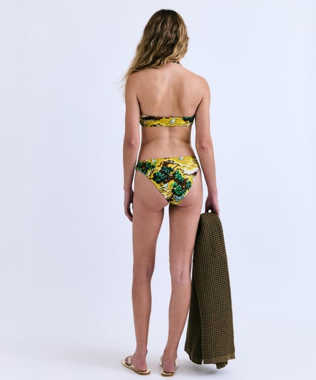 Love Stories Bond Bikini  in Hawaii
