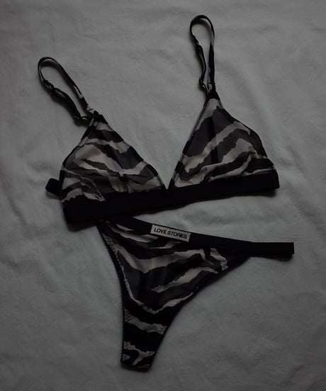 Love Stories Uma Comfortable Triangle Bralette in Zebra