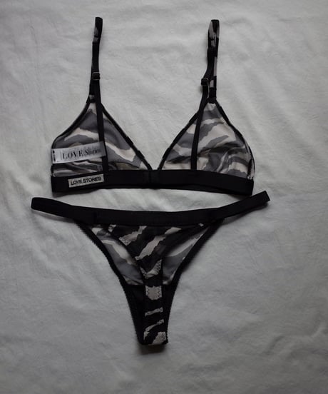 Love Stories Uma Comfortable Triangle Bralette in Zebra