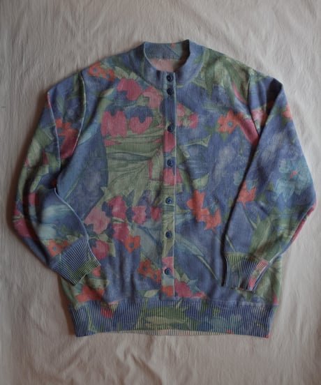Vintage 80’s Cardigan in Blue Flower