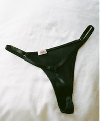 HAZE Silk Rib Thong Black