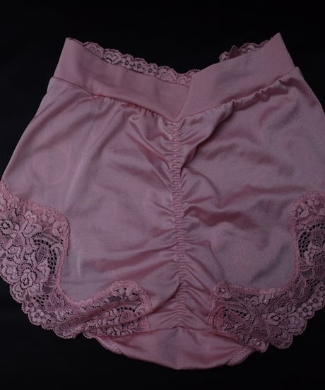 Zermatt Pecoさん Shorts in Rose Pink